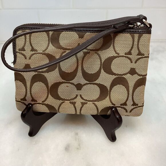 Coach Wristlet Bag Purse Jacquard Signature Logo Canvas Designer Pouch Wallet - Picture 2 of 9